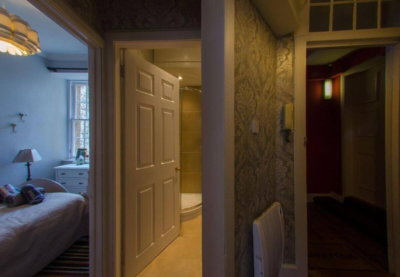 Joivy Chic Apt In The Royal Mile Tower Leilighet Edinburgh Eksteriør bilde